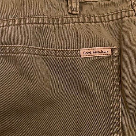 Calvin Klein khaki cargo pants cuffed / cropped sz 8 - Picture 3 of 3